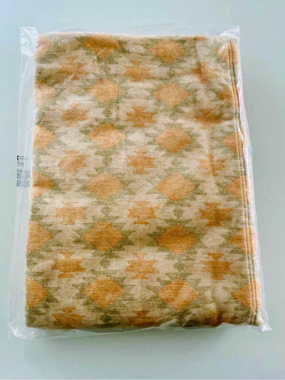 NWT Chappywrap Golden Hills Blanket